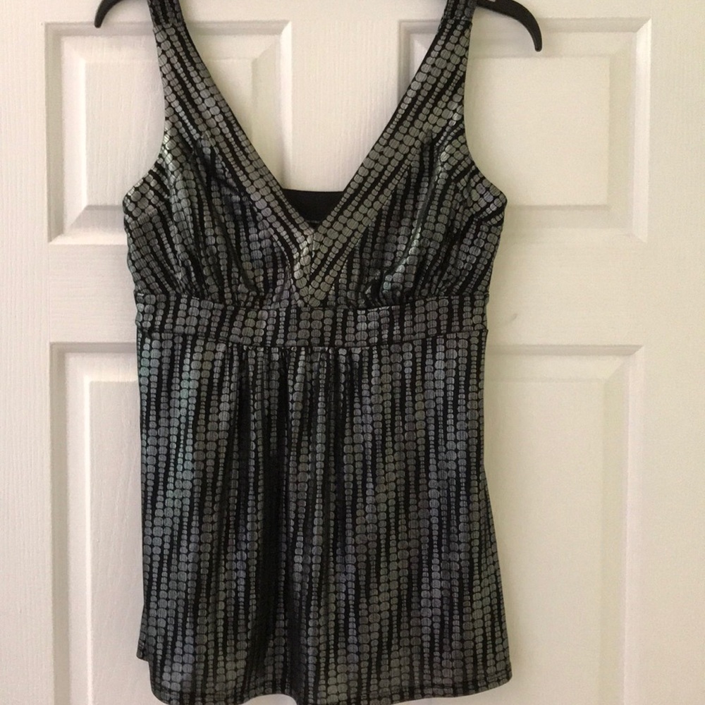 INC sleeveless plunge line top - Medium